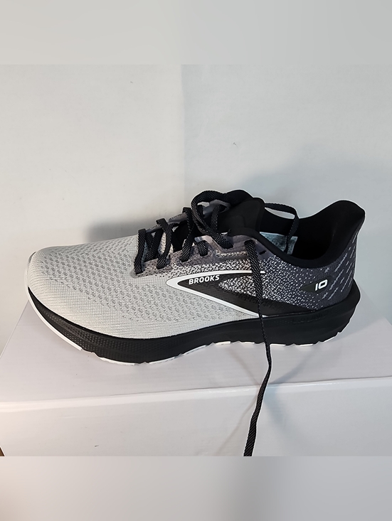 Brooks Other - Brooks Launch Mens Size 8D Athletic/Running/Walking Shoes Sneakers.